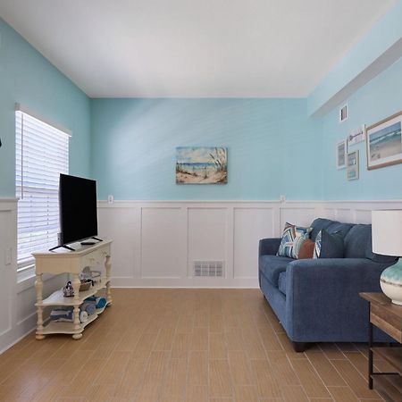 Gorgeous Apartment On Mango St Steps To Beach Fort Myers Beach Zewnętrze zdjęcie