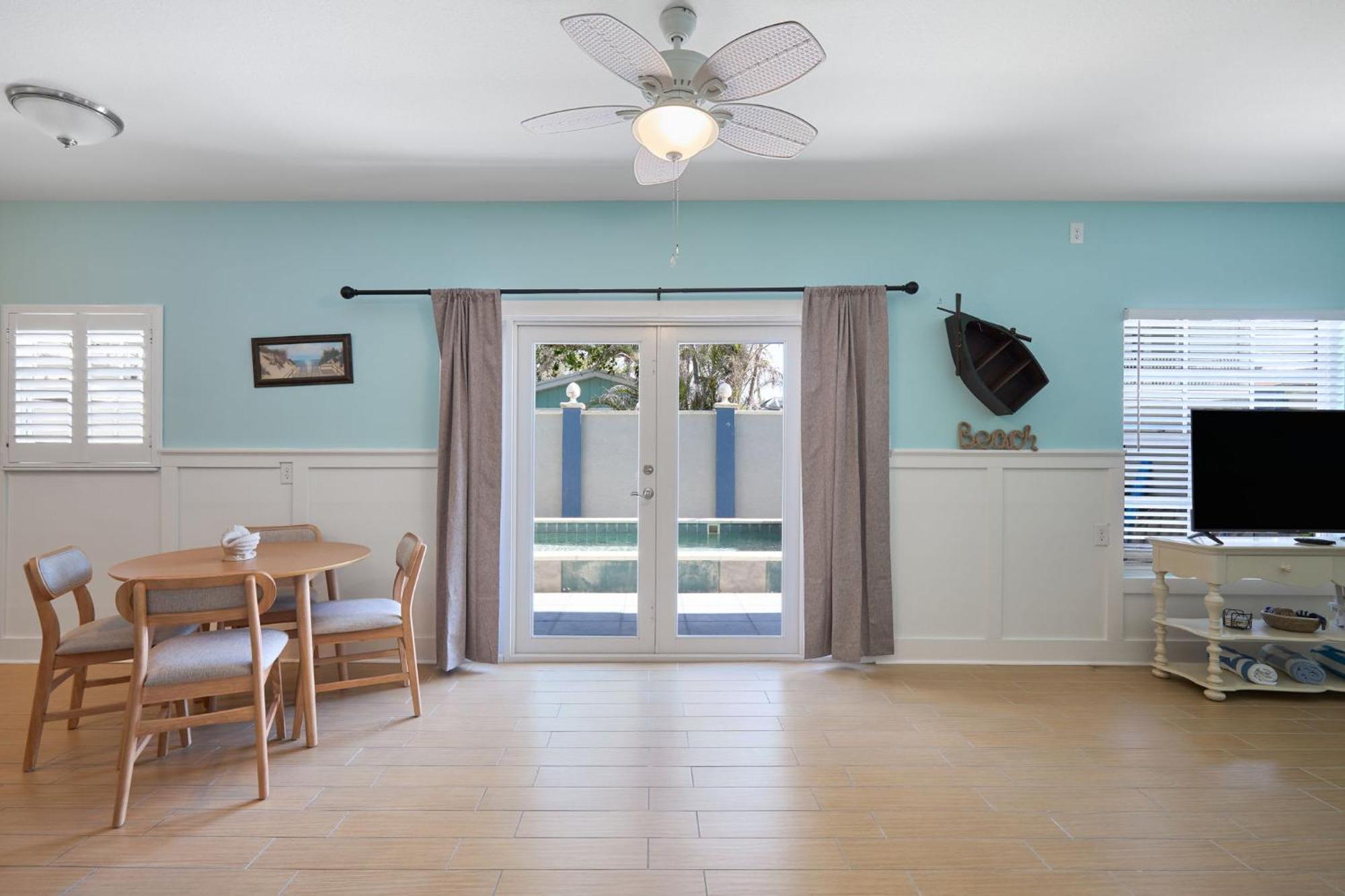 Gorgeous Apartment On Mango St Steps To Beach Fort Myers Beach Zewnętrze zdjęcie