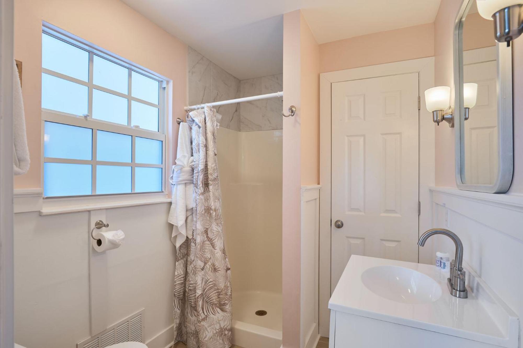 Gorgeous Apartment On Mango St Steps To Beach Fort Myers Beach Zewnętrze zdjęcie